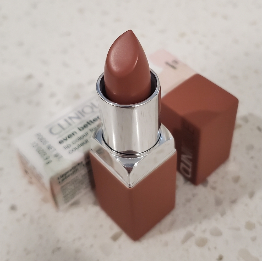 NEW Clinique - 01 Eyelet Lipstick